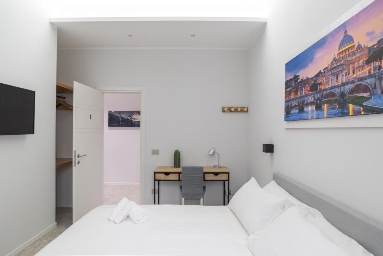 White Home Suite And Rooms Рим Екстериор снимка